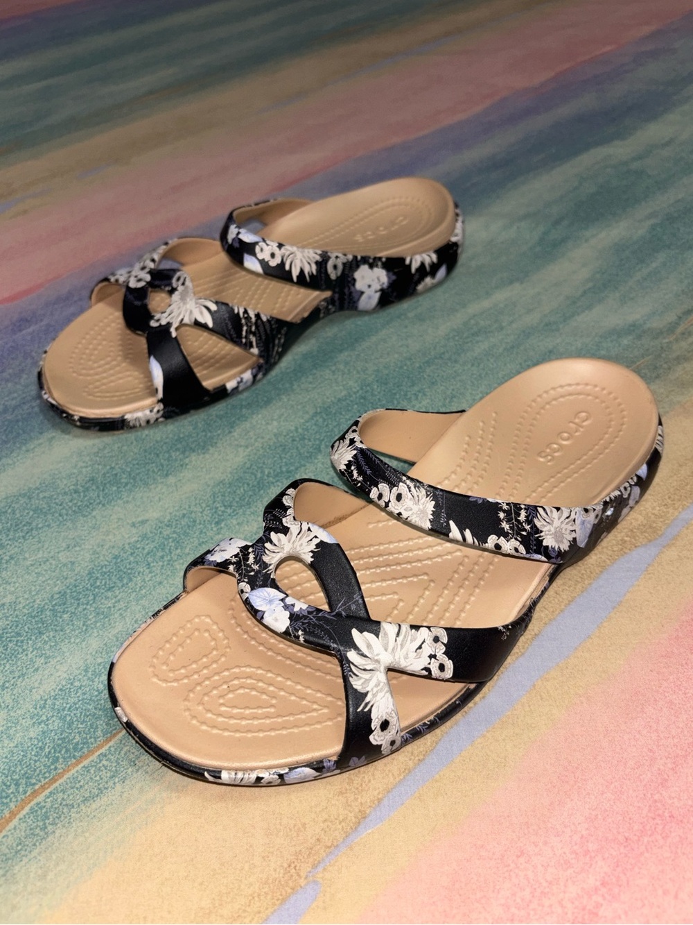 CROCS Sandals Women’s 9 Meleen Twist Shoes Floral Rubber Slide Slip On Comfort